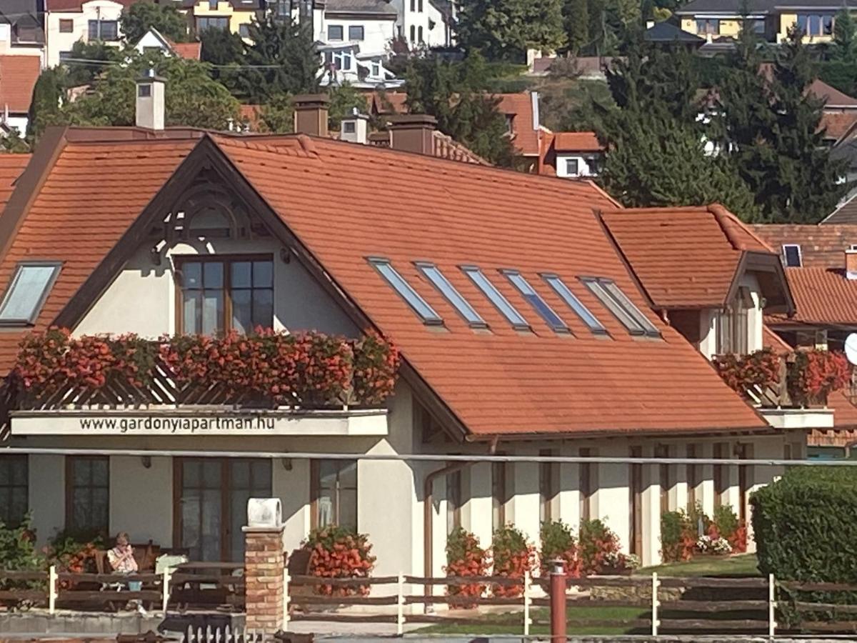 Gardonyi Apartman Daire Eğri Dış mekan fotoğraf