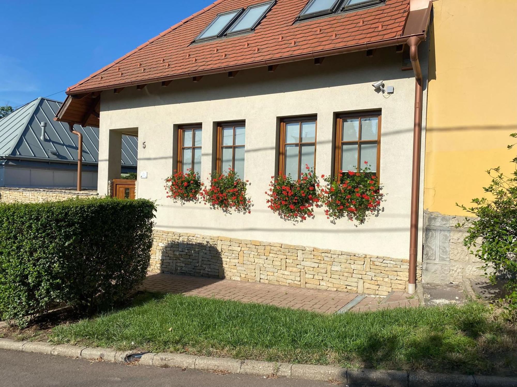 Gardonyi Apartman Daire Eğri Dış mekan fotoğraf