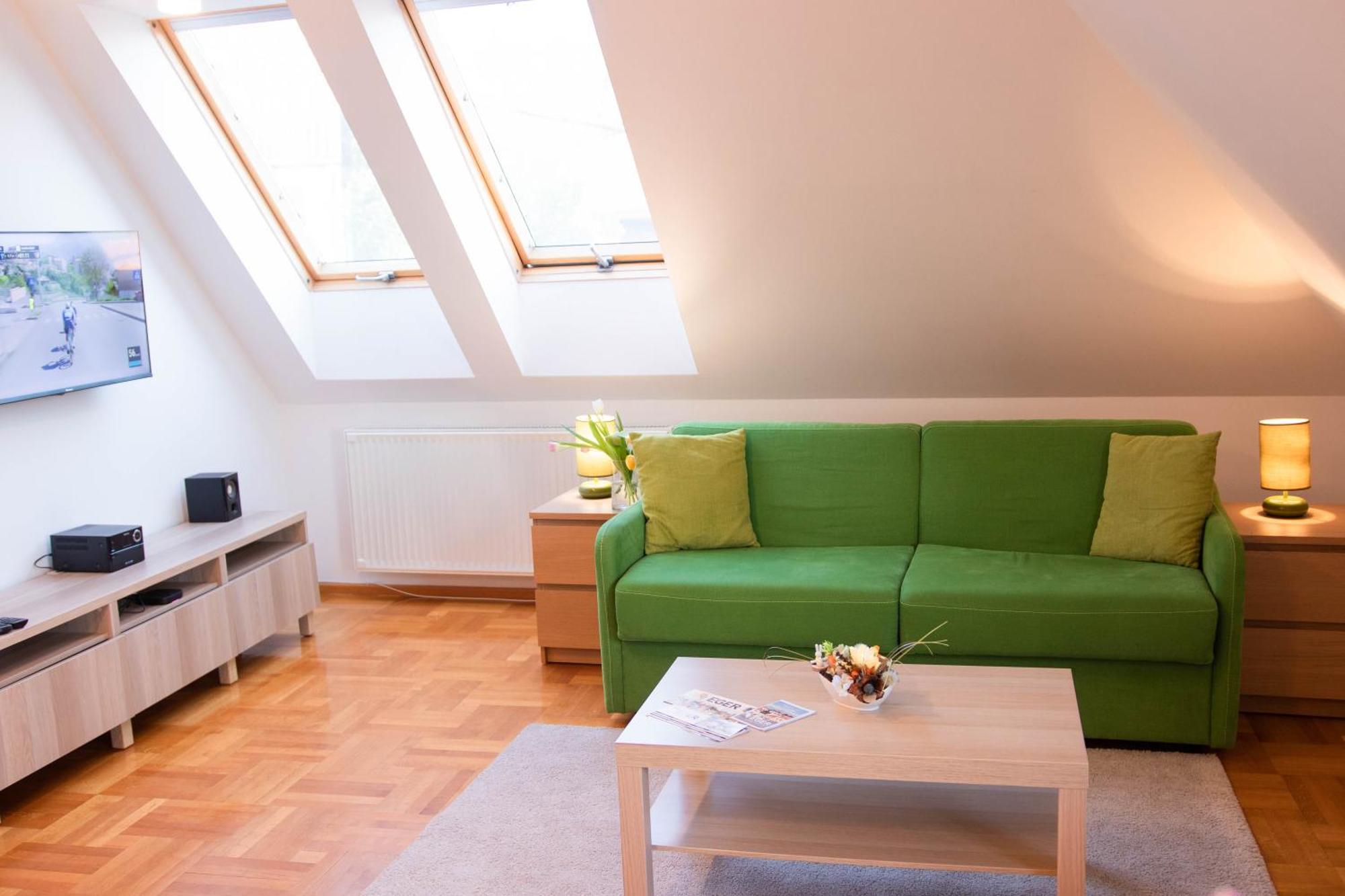 Gardonyi Apartman Daire Eğri Dış mekan fotoğraf
