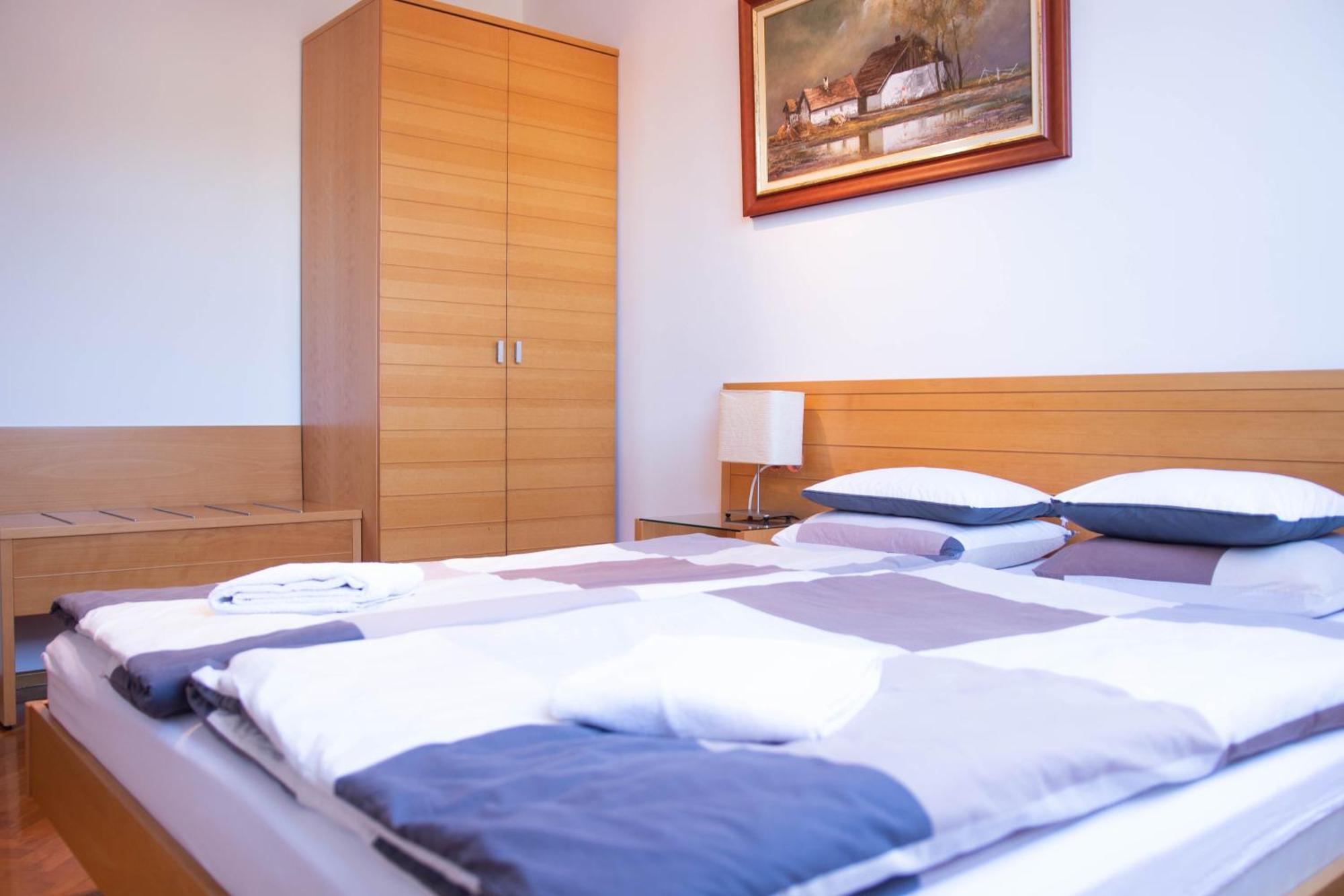 Gardonyi Apartman Daire Eğri Dış mekan fotoğraf