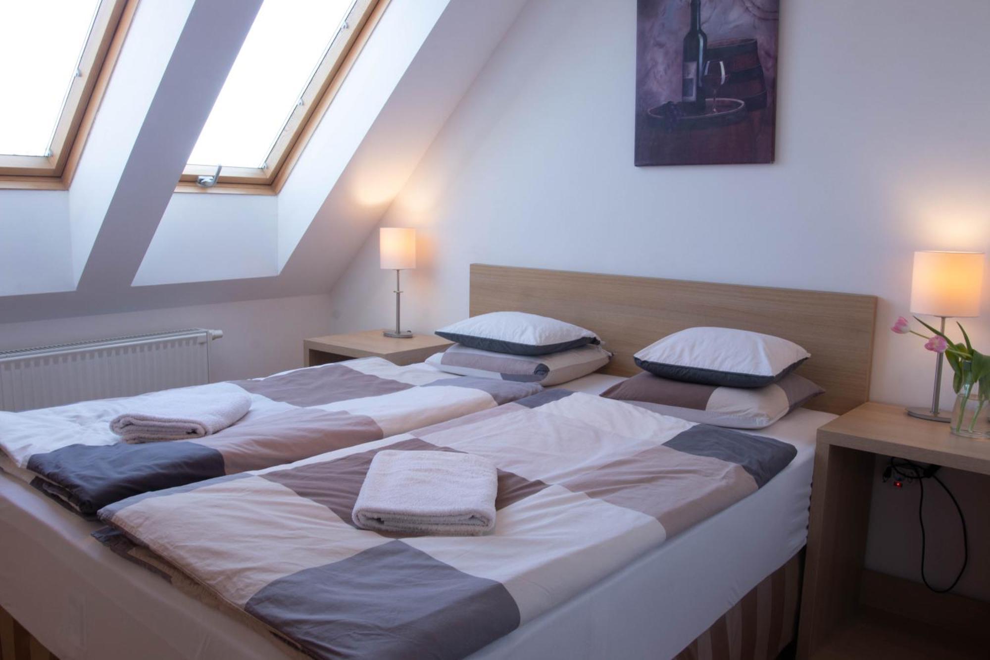 Gardonyi Apartman Daire Eğri Dış mekan fotoğraf