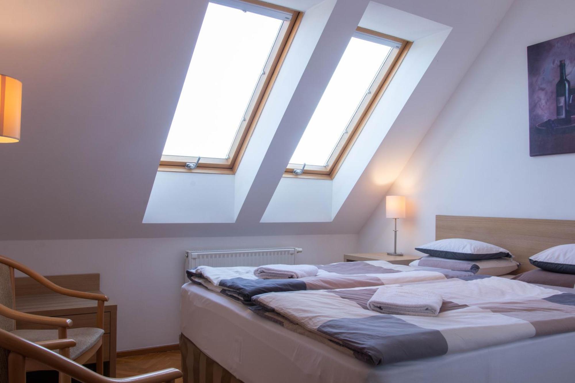 Gardonyi Apartman Daire Eğri Dış mekan fotoğraf